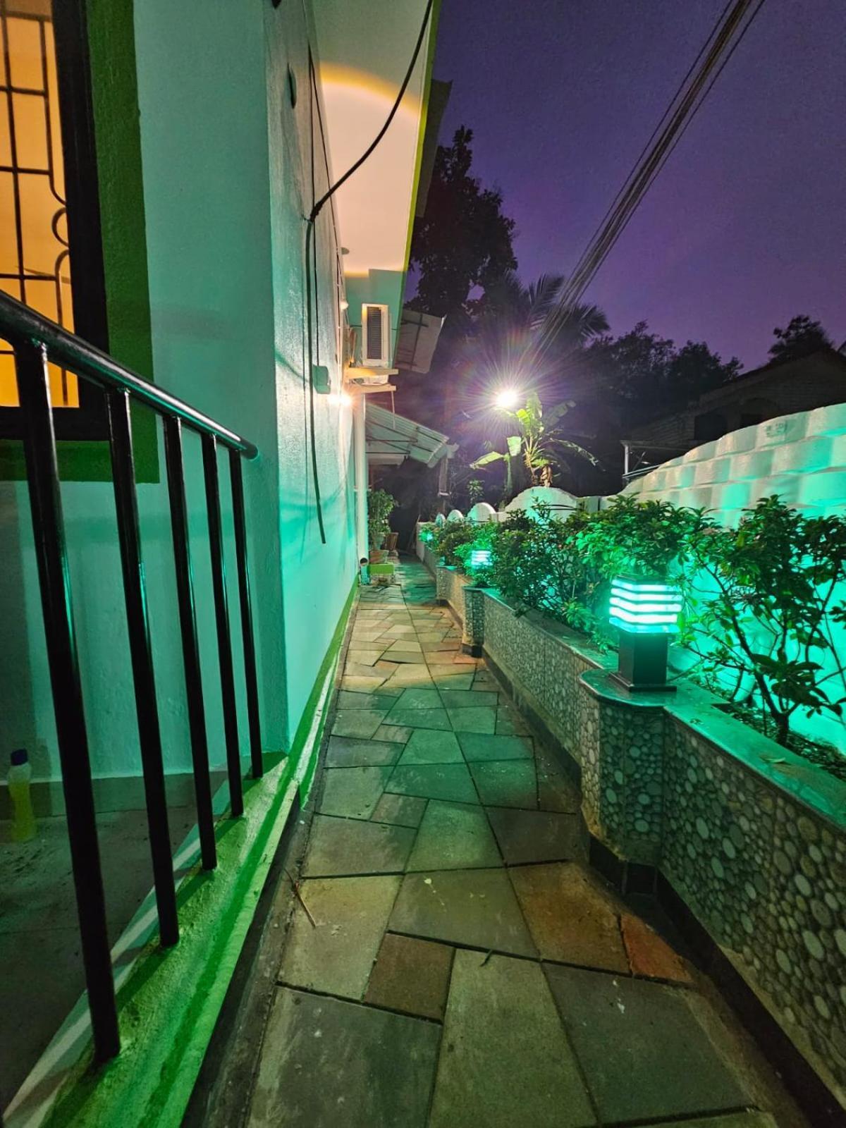 C Pearl Hotel Majorda Ngoại thất bức ảnh